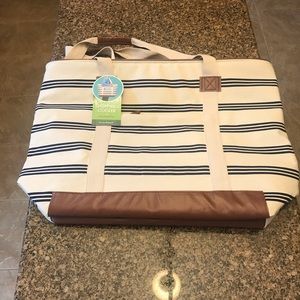 NWT Shopping Cooler